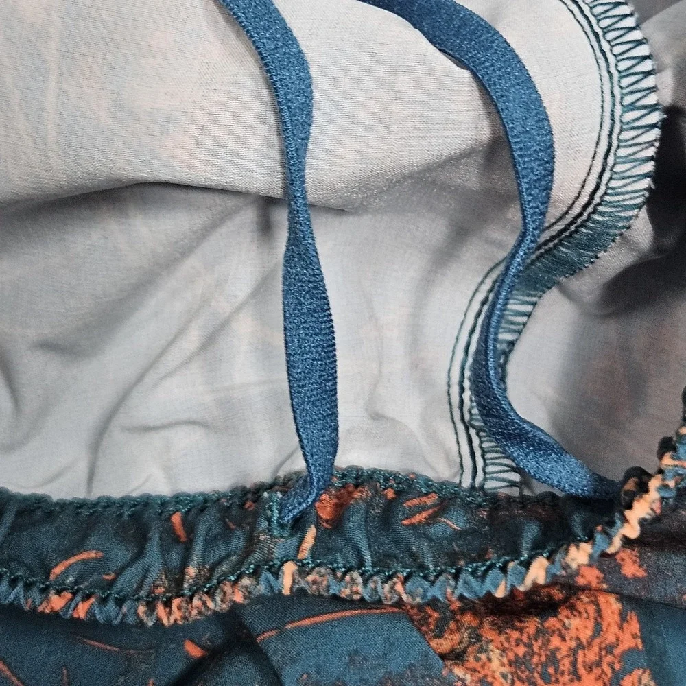 The North Face Wander Short Mens XL Blue Coral Valley Print Standard Fit Elastic